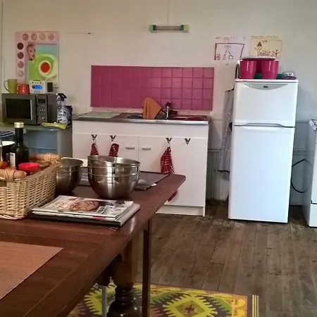 L'amelie Camp בית נופש *
